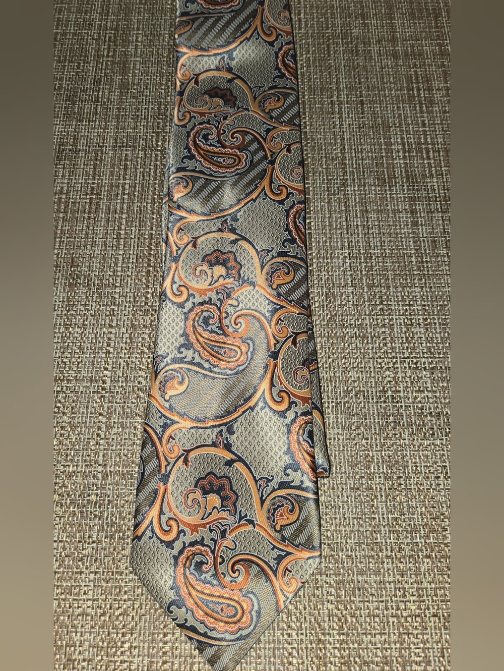 NEW..Ermenegildo Zegna Men's Designer Tie 100% Silk Paisley Woven Logo One Size